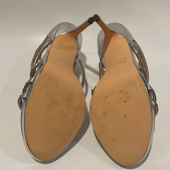 L Miller silver pump - Picture 12 of 16